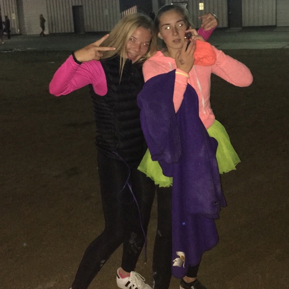 Meet your Posher, Faith - Picture 3 of 8